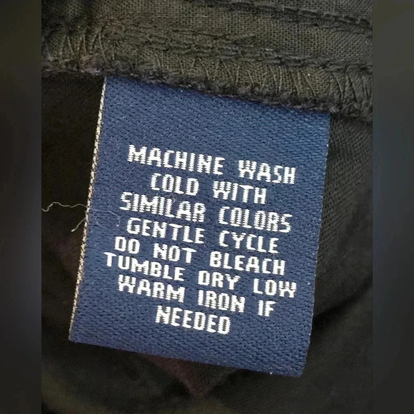 Chaps, Size 12, Black Stretch Slim Capris - Picture 7 of 10